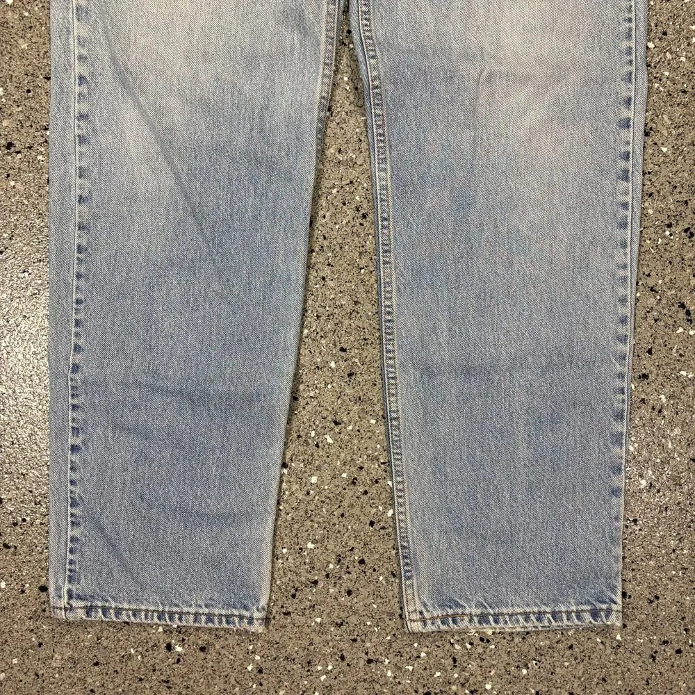 Vintage 1990s Levi's 505 Relaxed Straight Leg Denim Jeans